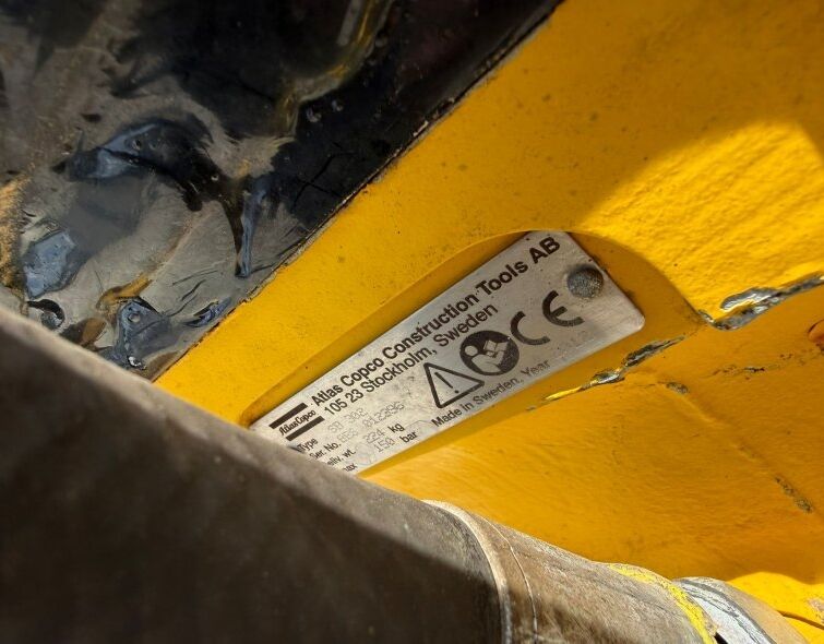 CATERPILLAR  428 F2 **FULL EQUIP**
